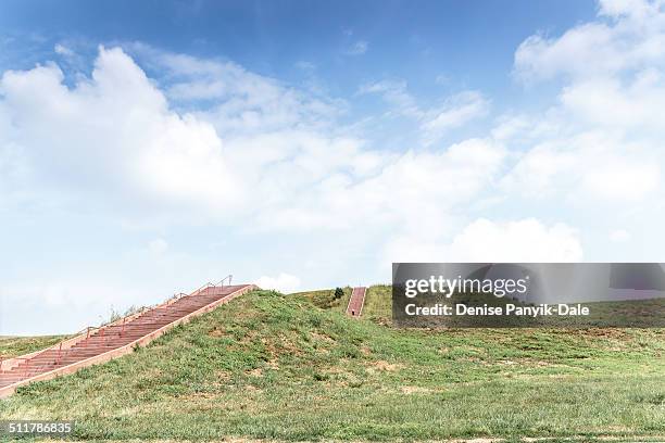 cahokia mounds monks mound stairs side view - cahokia stock pictures, royalty-free photos & images