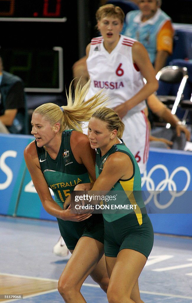 Australia's Penny Taylor (R) and Lauren