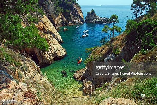 little cala near platja de castell palamos girona - girona stock-fotos und bilder