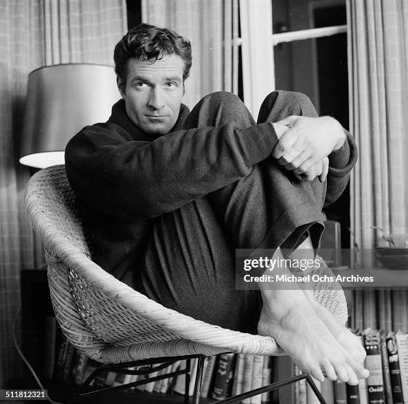 Hugh O'Brian Hugh O'Brian