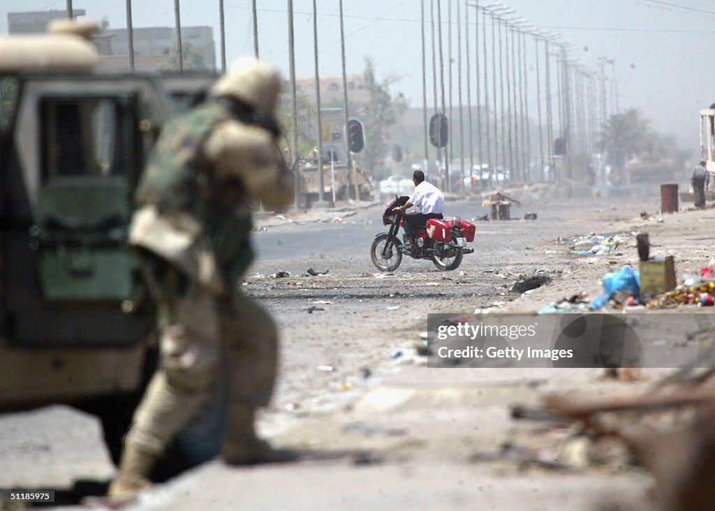 US Cavalry Under Fire In Sadr