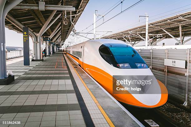 tainan high speed rail - high speed train stock pictures, royalty-free photos & images