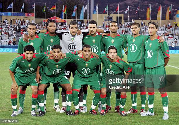 The Moroccan Olympic football team poses 18 August 2004 before its Olympic Games preliminary game in Patras. . AFP PHOTO DIMITRIOU DIMITRIS