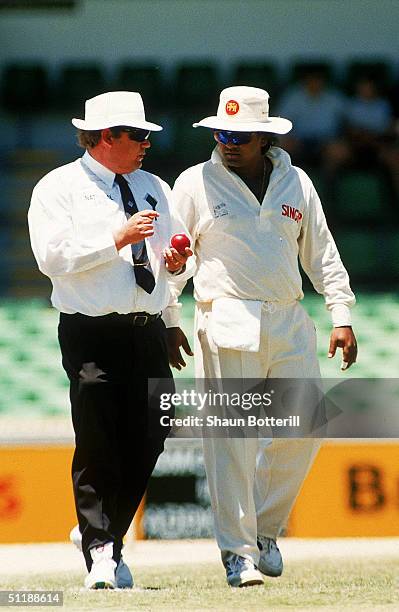 Arjun Ranatunga Talking Sri Lankan Arjuna Ranatunga Photos and Premium High Res Pictures ...