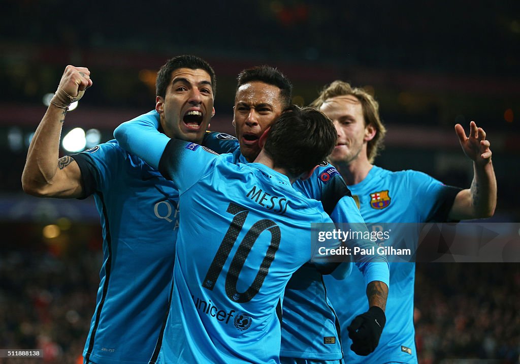 Arsenal FC v FC Barcelona - UEFA Champions League Round of 16: First Leg