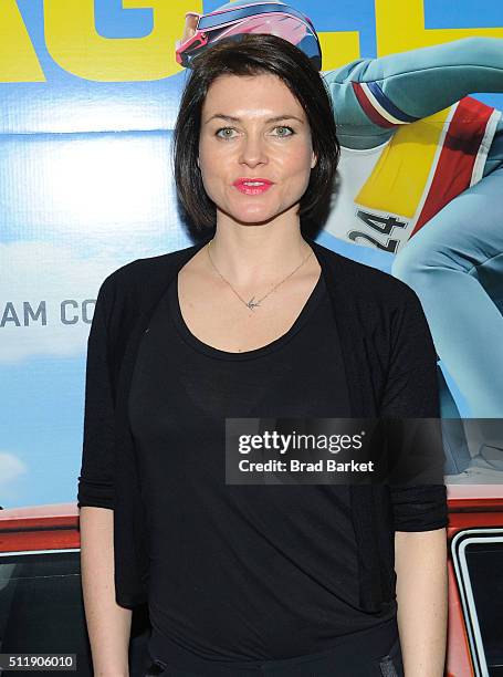 Actor Holly Davidson vattend the "Eddie The Eagle" New York Screening at Chelsea Bow Tie Cinemas on February 23, 2016 in New York City.