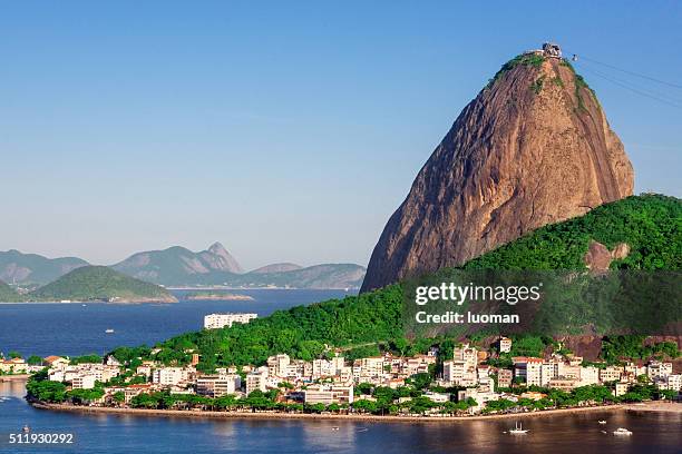 barrio urca - montaña de sugarloaf fotografías e imágenes de stock
