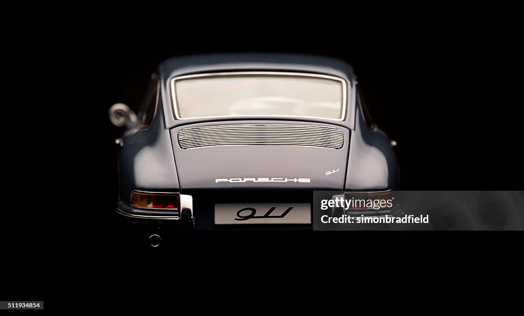 Porsche 911 modelo clássico de vista traseira