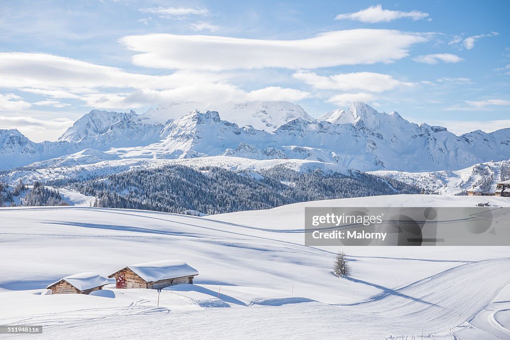 Cabin Retreat Snowscape. Get away ski weekend. Dolomites