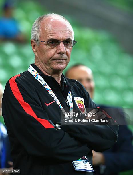Shanghai Sipg coach Sven-Göran Eriksson looks on prior to the AFC Asian Champions League match between Melbourne Victory and Shanghai Sipg at AAMI...