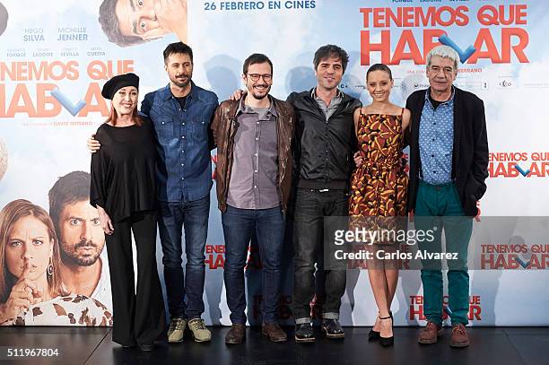Spanish actors Veronica Forque, Hugo Silva, director David Serrano, Ernesto Sevilla, Michelle Jenner and Oscar Ladoire attend the "Tenemos Que...