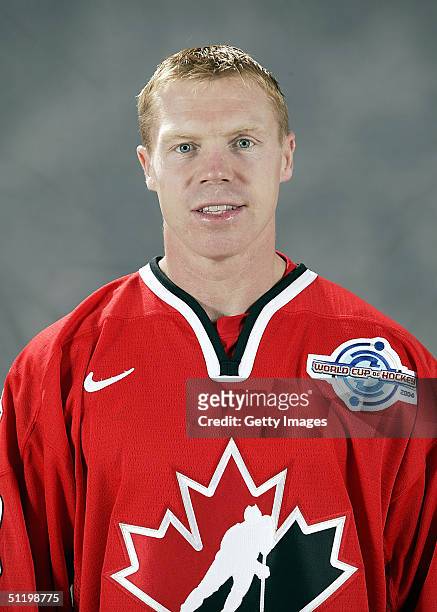Kris Draper of Team Canada poses for a portrait during camp at the University of Ottawa, Ottawa, Ontario. August 19, 2004.