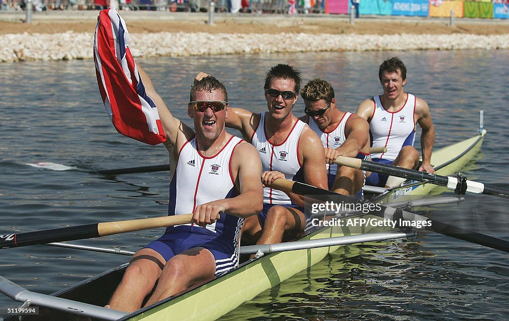 (R-L) Steve Williams, James Cracknell, E