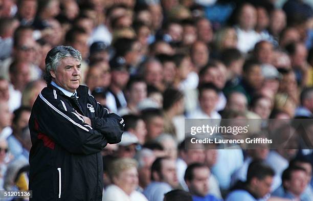 Joe Kinnear of Nottingham Forest looks on during the Coca-Cola Championship match between Leeds United and Nottingham Forest at Elland Road on August...