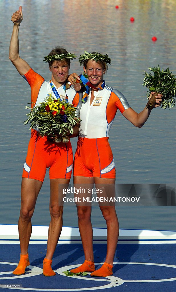 Bronze medallists Dutch Kirsten van Der