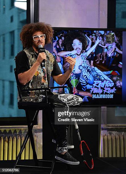 Book Redfoo 89 Build Speakers Series Redfoo Party Rock Mansion Stock Photos, High ...