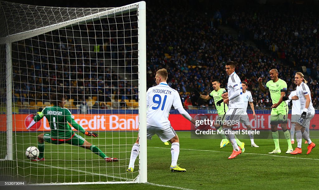 FC Dynamo Kyiv v Manchester City FC  - UEFA Champions League Round of 16: First Leg