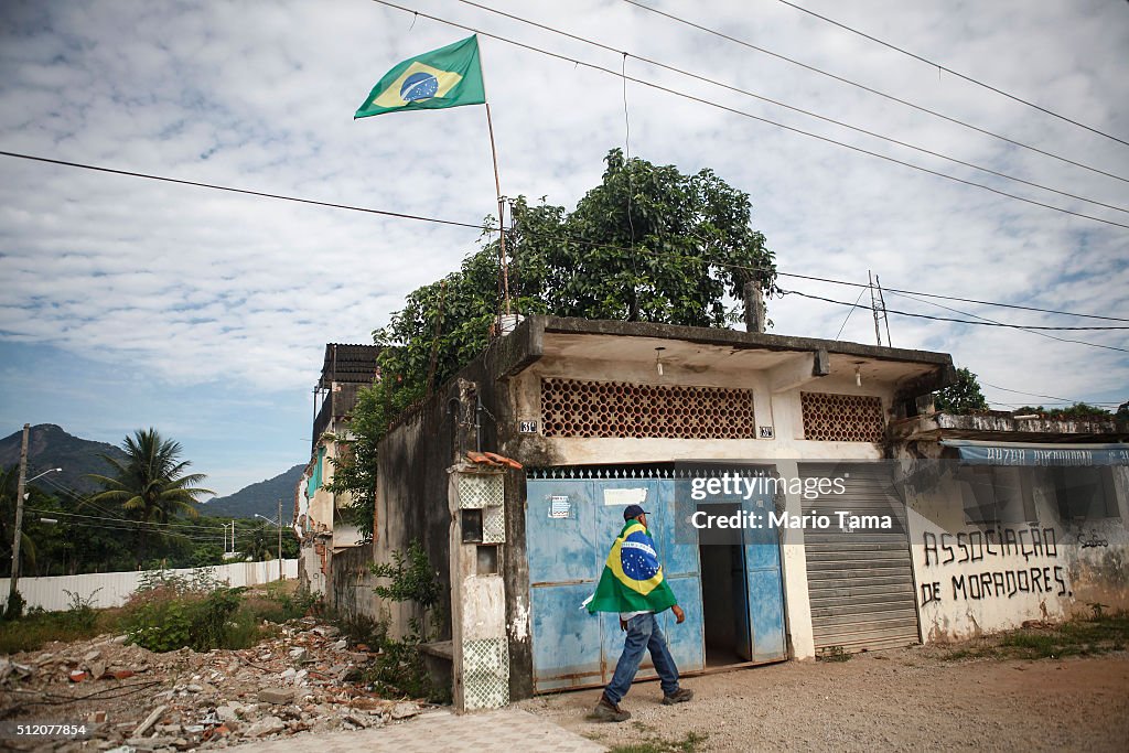 Demolition Of Rio Favela Continues Ahead Of Summer Olympics