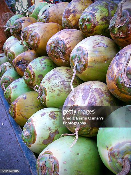 streets of karachi - kathiawar stock pictures, royalty-free photos & images