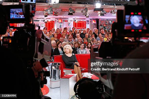 Actress Amanda Lear presents the Theater Play "La Candidate", performed at Theatre de la Michodiere, during the 'Vivement Dimanche' French TV Show at...