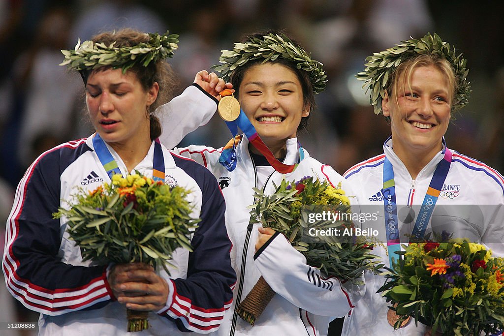 Womens Freestyle 63kg Medal Ceremony