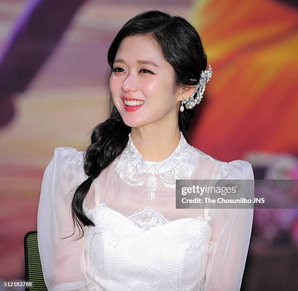 Jang Na-ra attends the MBC drama "One More Happy Ending" press conference at MBC on January 18, 2016 in Seoul, South Korea.