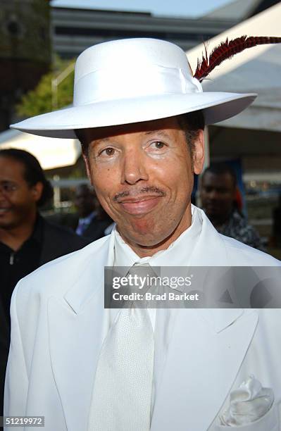 Cab Calloway III arrives at the National Black Sports and Entertainment Hall of Fame at Aaron Davis Hall on August 25, 2004 in New York City.