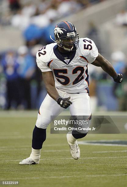 Linebacker D.J. Williams of the Denver Broncos runs during the NFL preseason game against the Seattle Seahawks at Qwest Field on August 21, 2004 in...