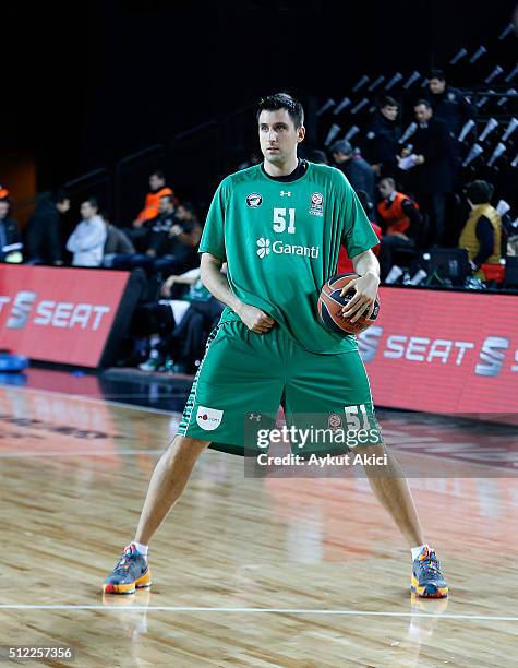Milko Bjelica, #51 of Darussafaka Dogus Istanbul warms-up prior to the 2015-2016 Turkish Airlines Euroleague Basketball Top 16 Round 8 game between...