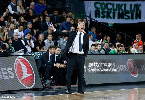 Oktay Mahmuti, Head Coach of Darussafaka Dogus Istanbul gestures during the 2015-2016 Turkish Airlines Euroleague Basketball Top 16 Round 8 game...