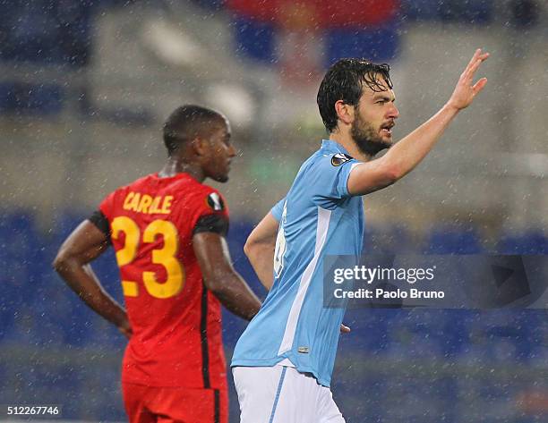 Marco Parolo of SS Lazio celebrates after scoring the opening goal during the UEFA Europa League Round of 32 second leg match between Lazio and...