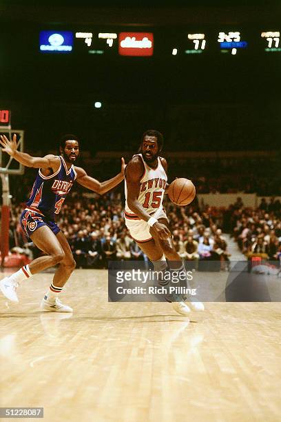 Earl "The Pearl" Monroe of the New York Knicks drives to the basket against the Detoit Pistons during an NBA game in 1980 at Madison Square Garden in...