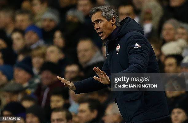Fiorentina's Portuguese coach Paulo Sousa gestures during the UEFA Europa League round of 32, second leg football match between Tottenham Hotspur and...