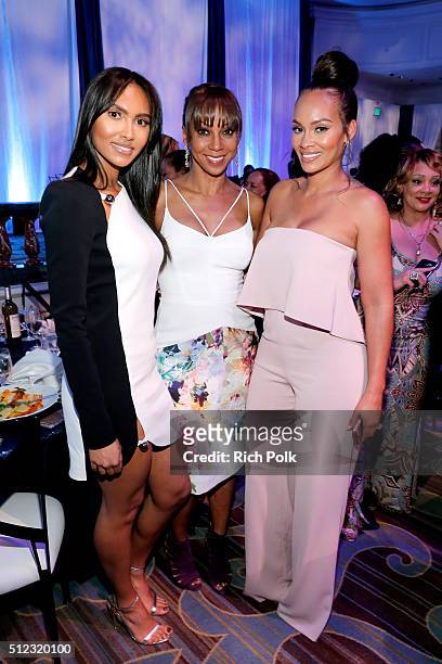 Actress Holly Robinson , TV personality Evelyn Lozada and her daughter Shaniece Hairston attend the 2016 ESSENCE Black Women In Hollywood awards...