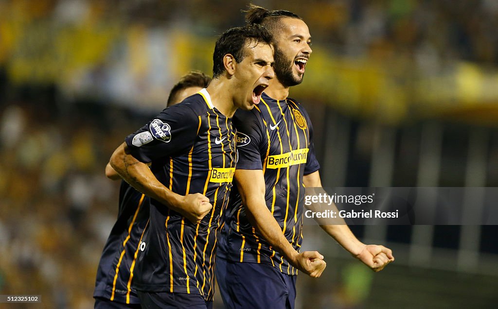 Rosario Central v Nacional - Copa Bridgestone Libertadores 2016