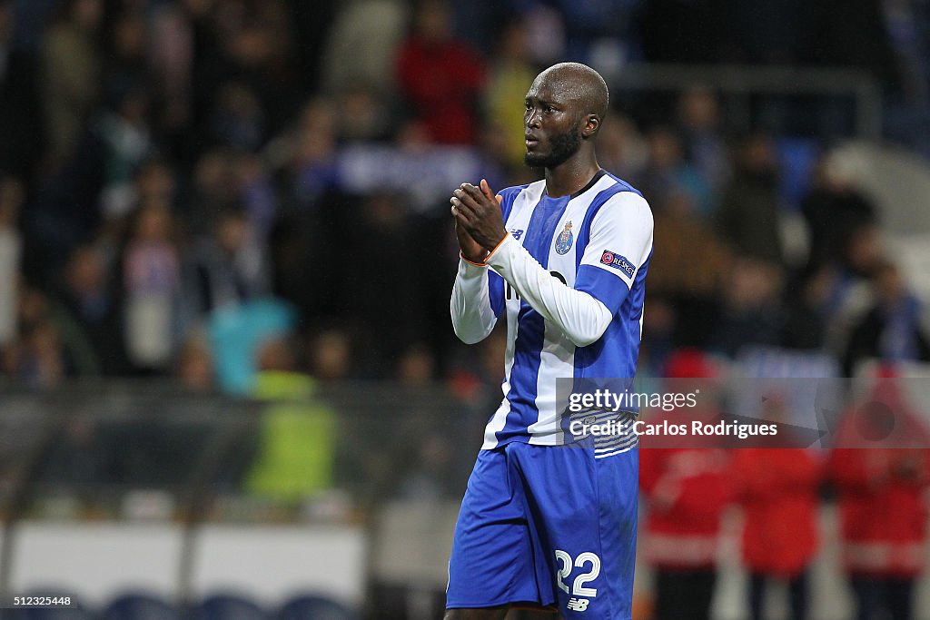 FC Porto v Borussia Dortmund - UEFA Europa League Round of 32: Second Leg