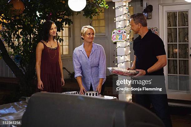 Paper Orphans" BRITTANY UOMOLEALE, SHERRY STRINGFIELD, GARY SINISE