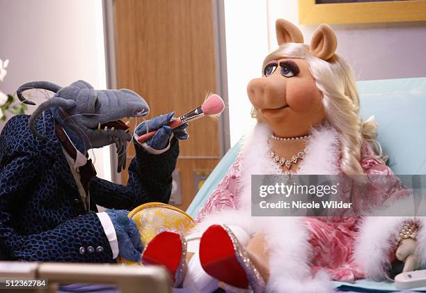 Generally Inhospitable" - When Miss Piggy breaks her leg rehearsing a dance number, Kermit gathers the crew and they broadcast "Up Late" from the...