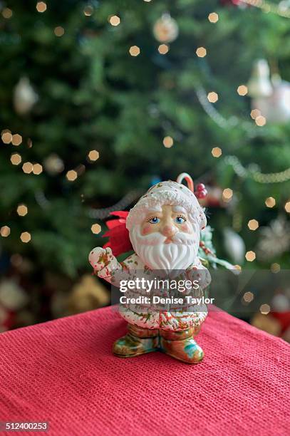 santa bobblehead - bobble head doll stock-fotos und bilder