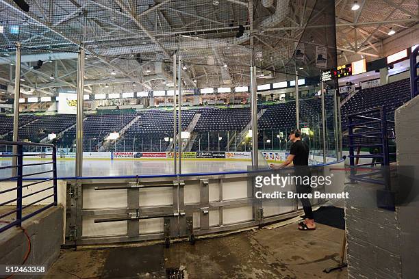 Jake Rodewald of Orlando Solar Bears surveys the arena prior to the game against the Florida Everblades at the Germain Arena on February 10, 2016 in...