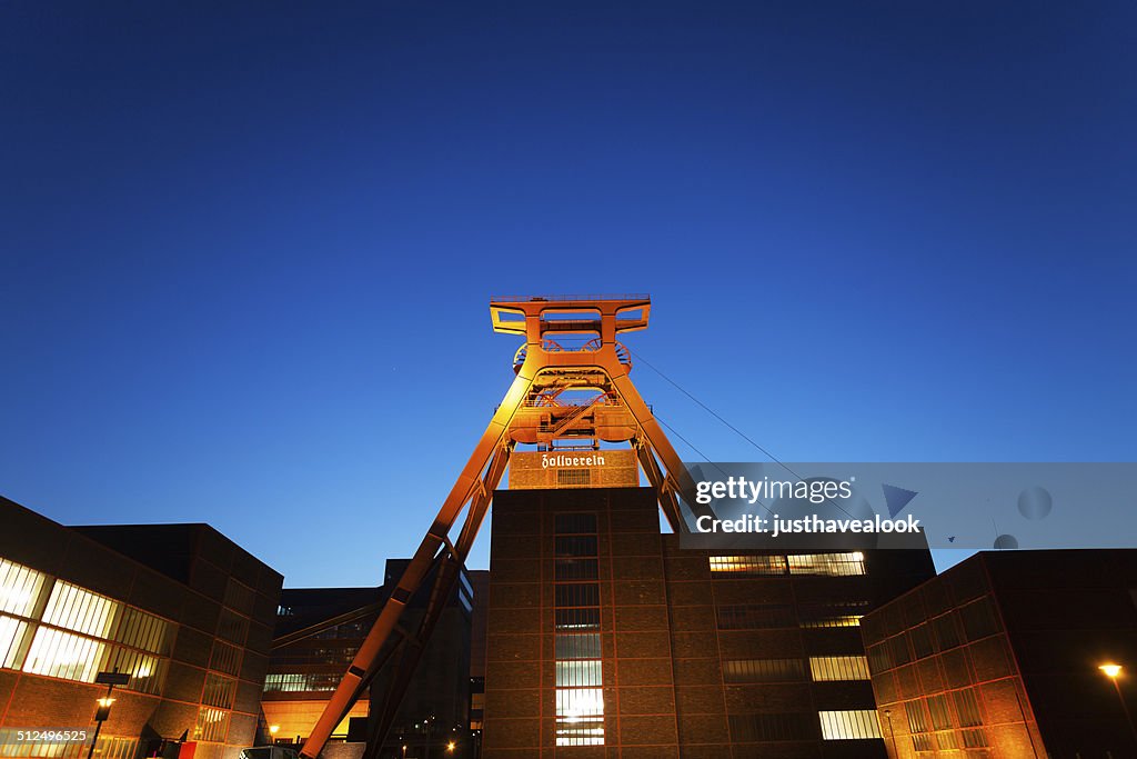 Jardines de Zollverein Zeche por la noche