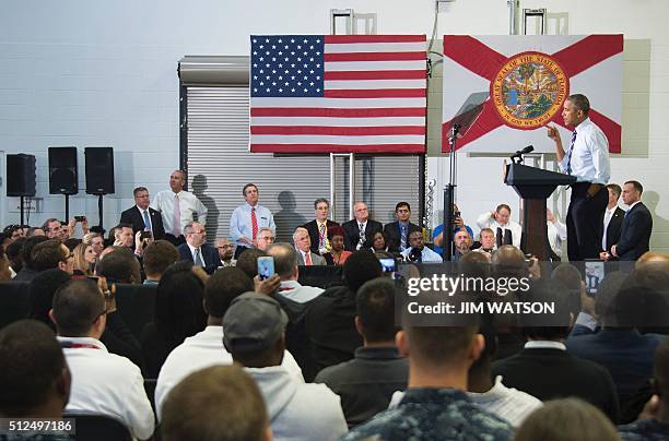 President Barack Obama speaks after touring Saft America Advanced Batteries Plant in Jacksonville, Florida February 26, 2016. / AFP / JIM WATSON