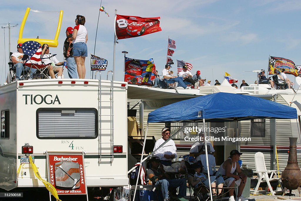 NASCAR Dads Predicted To Elect Bush For Second Term