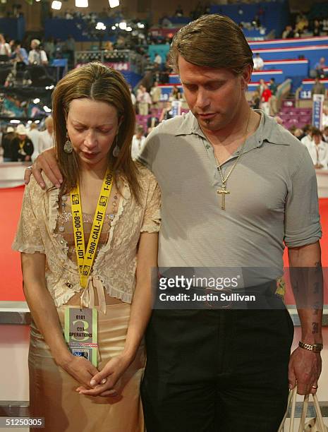 Actor Stephen Baldwin and his wife Kennya attend the opening of night two of the Republican National Convention August 31, 2004 at Madison Square...