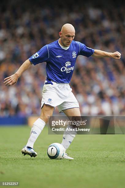 Thomas Gravesen of Everton in action during the Barclays Premiership match between Everton and West Bromwich Albion at Goodison Park on August 28,...