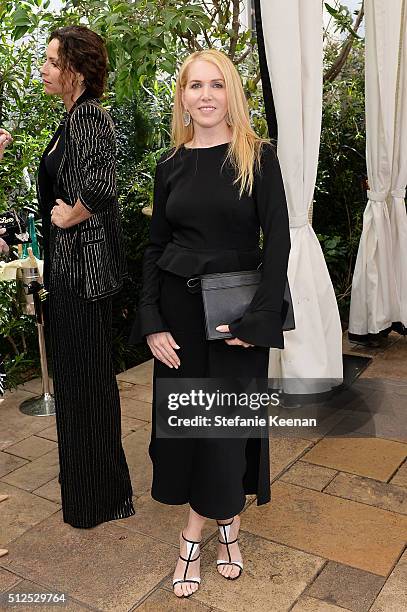 Shari Glazer attends NET-A-PORTER Celebrates Women Behind The Lens at Chateau Marmont on February 26, 2016 in Los Angeles, California.