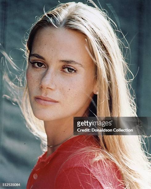Actress Peggy Lipton poses for a portrait session in circa 1967 . Photo by Donaldson Collection/Michael Ochs Archives/Getty Images)