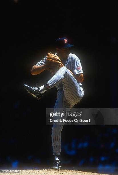 Jack Morris of the Minnesota Twins pitches against the Detroit Tigers during an Major League Baseball game circa 1991 at Tiger Stadium in Detroit,...