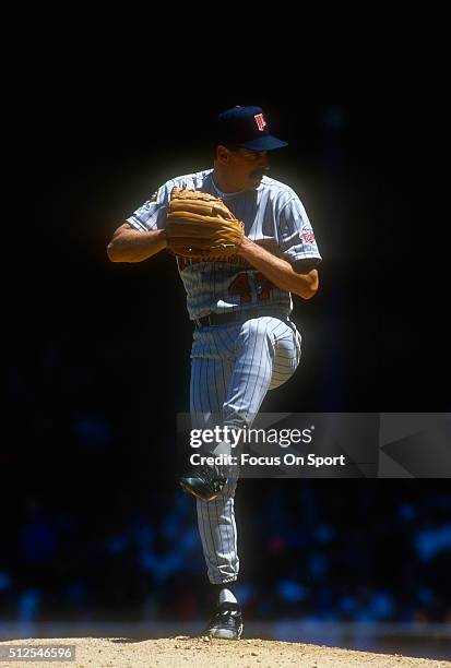 Jack Morris of the Minnesota Twins pitches against the Detroit Tigers during an Major League Baseball game circa 1991 at Tiger Stadium in Detroit,...