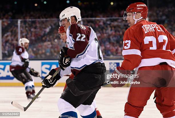 Colorado Avalanche Claude Lemieux and Detroit Red Wings Kris Draper look on during the third period February 26, 2016 at Coors Field.